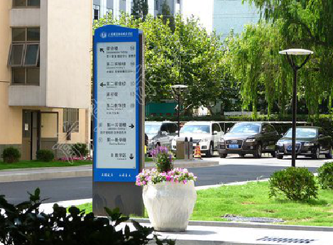 寿县哪些因素影响宣传栏的制作？